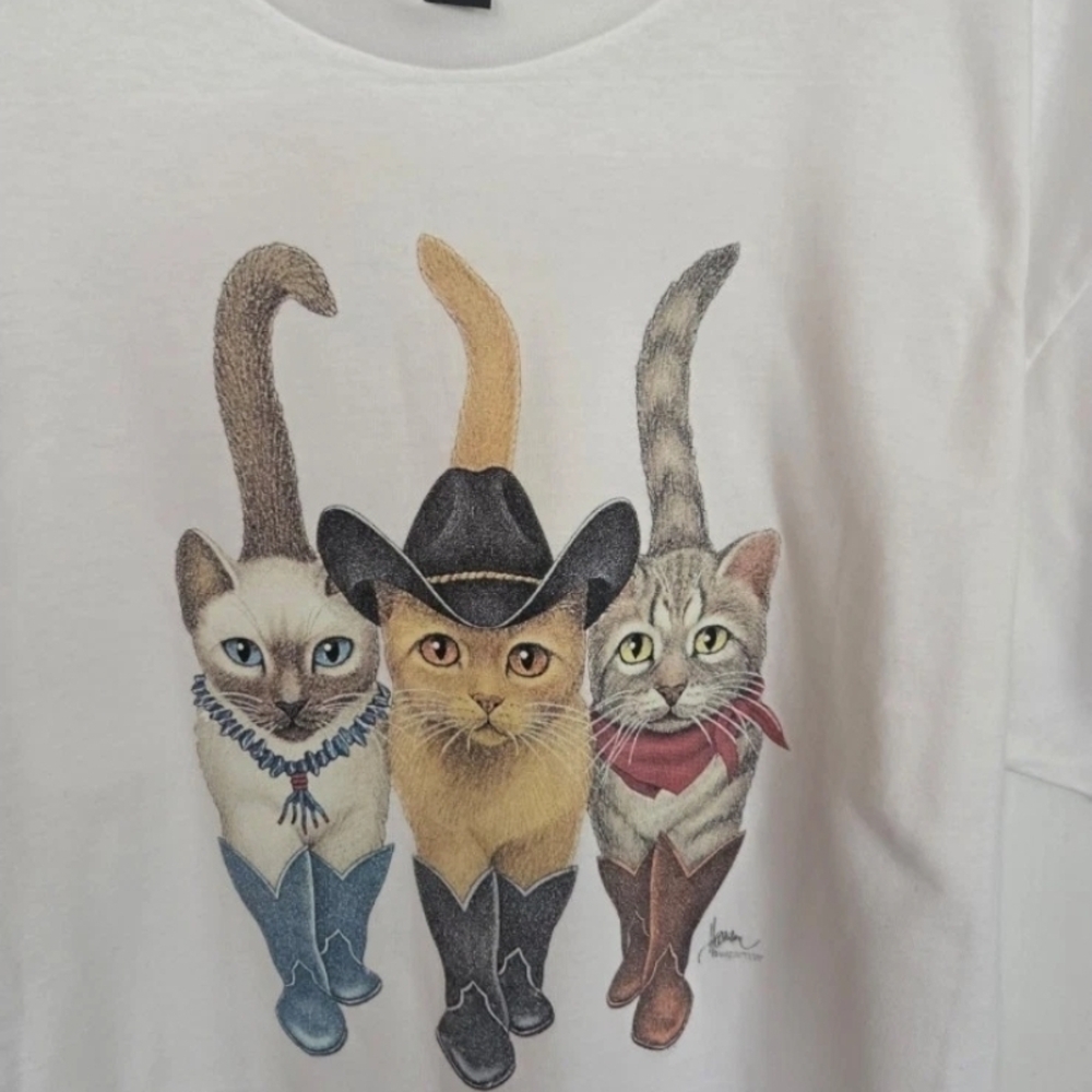 Gildan Cowboy Cats T-Shirt in White